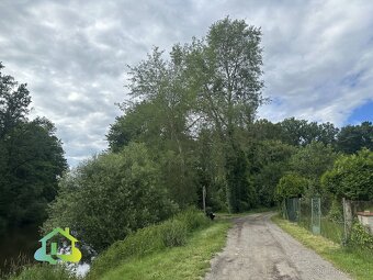 Prodej pozemku pro bydlení, 1132 m2 - Klenovice, ev.č. 00722 - 5