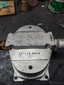 Prodám hydraulické čerpadlo. - 5