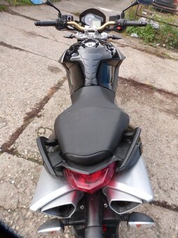 Aprilia Shiver 750 - 5