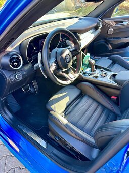 Alfa Romeo Giulia 12/23 Competizione 206kw - 5