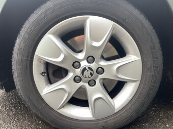 Škoda Roomster 1.6 16 77kw benzin 1 majitel SERVIS JEN ŠKODA - 5