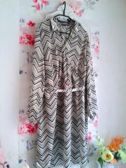 Elegantní krásné šaty s páskem 48/50 - 5