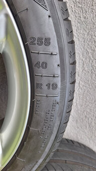 ALU sada Audi A6 C7 255/40 R19 - 8,5J X 19H2 ET45 s pneu - 5
