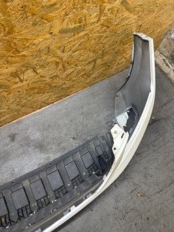 Přední nárazník Seat Toledo 2014 - 5