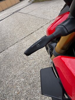 Ducati Streetfighter V4S - 5