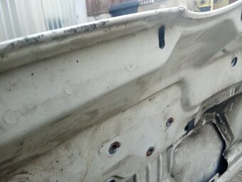 Vw transportér T5 kapota - 5