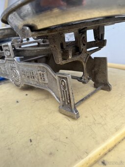 Staré kuchyňské váhy - 5