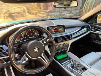 BMW X5M- Top stav - 5