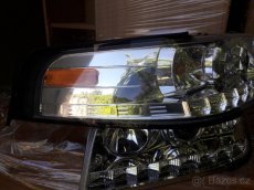 Ford Victoria Crown přední světla - 5