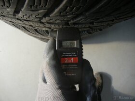 Zimní pneu Nokian 215/65R17 - 5