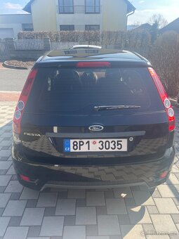 Ford Fiesta MK6 - park. kamera - 5