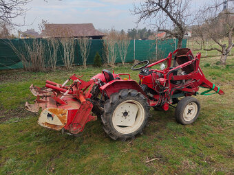 Japonský malotraktor Yanmar 1610d 4x4 s nakladačem - 5
