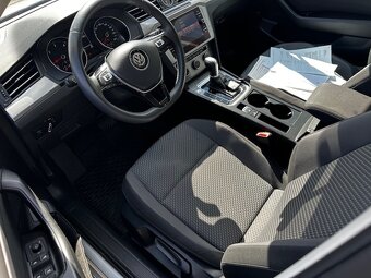 VW Passat B8 2.0TDi, r.2018, rozvody, DPF, serviska, TOP - 5