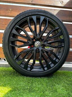 Alu kola 5x112 r20 s pneu (tiguan20) - 5