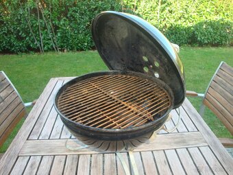 Weber Smokey Joe 37 cm - malý přenosný gril - 5