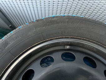 Plechové disky R16 s pneu Dunlop - 5