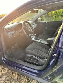 Volkswagen Passat - 5