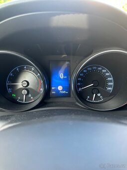 Toyota Auris 1.6 97kw - 5