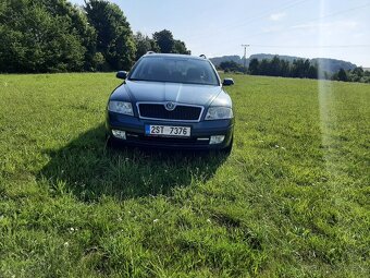 ŠKODA OCTAVIA 2.0i 4x4 - 5