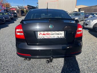 ŠKODA OCTAVIA 2,0 TDi RS - 5