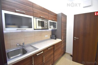 Pronájem komerční Obchodní prostory, 70㎡ - 5