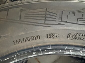 Nové celoroční 215/60 R18 98H - 5