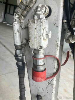 Takeuchi TB216 V4 najvyššia výbava naklapacia hlavica - 5