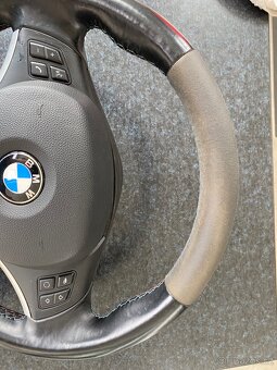 Sportovní volant BMW e87/e90 alcantara-kůže - 5