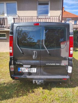 Opel Vivaro - 5