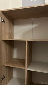 skříň s policemi - 5