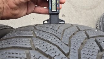 Zimní pneu 225/40/18 Nexen - 5
