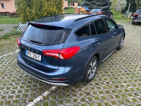 Ford focus ACTIVE 2.0tdci - 5