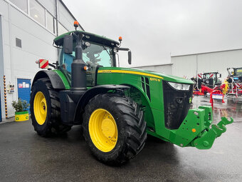 Traktor John Deere 8370R skladem - 5