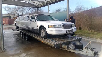 2x Lincoln town car limuzína 4.6 - 5