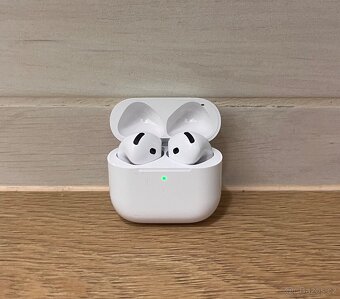 Airpods 4 + záruka - 5