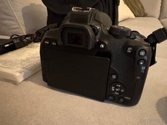 Canon EOS 850D + 18-55mm IS STM - 5