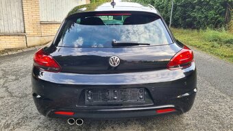 VOLKSWAGEN SCIROCCO R-Line - 2,0TSi 155kW - Manuál. - 5