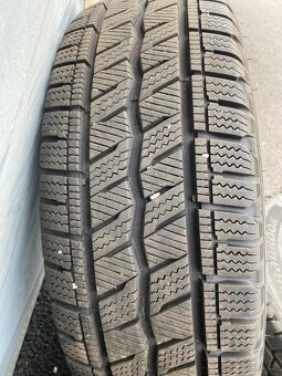 Zimni sada 5x120 VW T5 T6 205/65/16C - 5