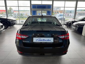 Škoda Superb 2,0 TDI,STYLE,1.MAJ,SERVISKA - 5