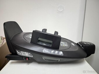 Autosedačka Nuna PIPA next + ISOFIX základna - 5