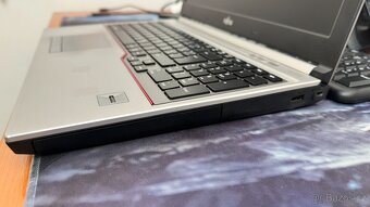 Fujitsu CELSIUS H770 15,6' - 5