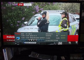 LED TV Hitachi 32" - 5