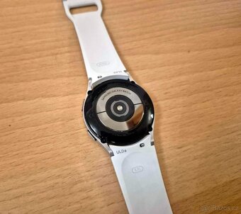 Samsung Watch 4 - 40mm - TOP STAV - 5
