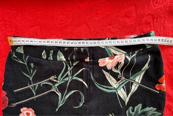 Úzké letní kalhoty - 5