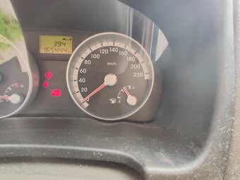 Prodám Hyundai Accent - 5