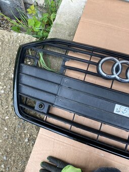 maska audi a6 c8 cerna 18-23 grill mrizka cerna - 5
