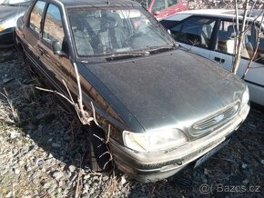 Ford Escort - 5