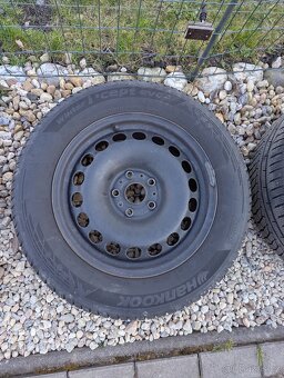 Plechová kola 5x112 R16 Superb/Passat zimní pneu 215/60 - 5