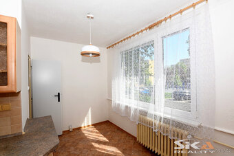 Pronájem bytu 3+1 se zasklenou lodžií, 80 m2 - 5