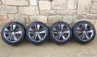 Zenith 5x112 235/45/18 zimní Superb 3 - 5